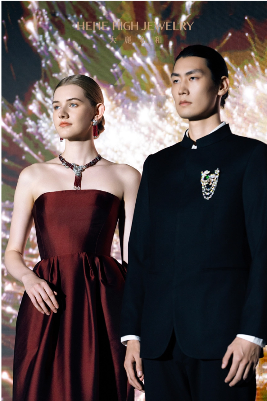 国朝正美走秀图片2